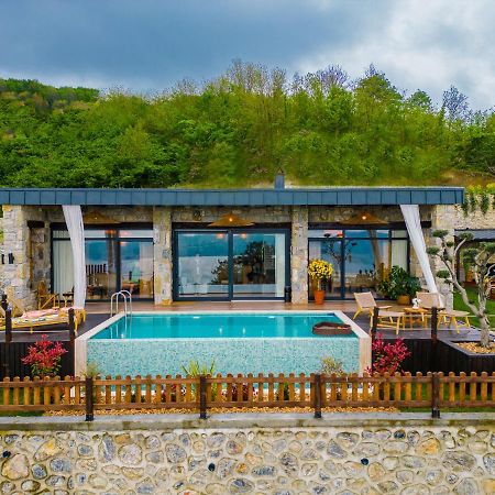 Mjoraste Sapanca Boutique Villas Екстериор снимка